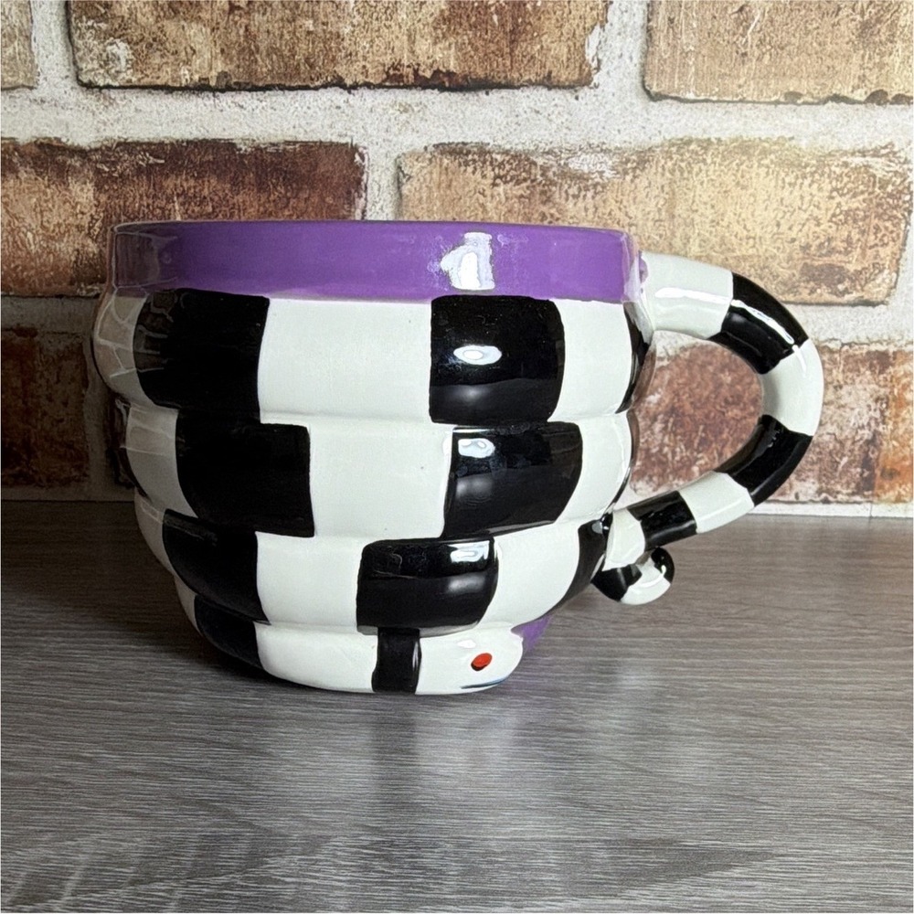 Beetlejuice Sandworm Checkered Black & White Purple Ceramic Mug 22 oz Handle